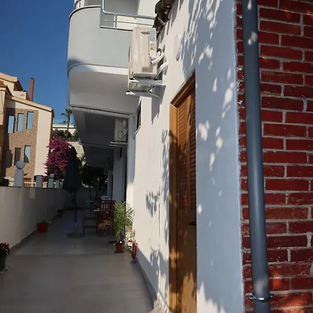 Vendégház Lm Murati *