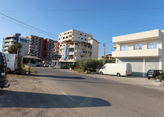 Lm Murati ゲストハウス *